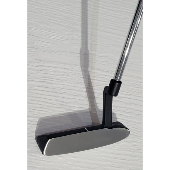 Strata By Callaway Blade Putter 33.5" Right Handed Black Stainless Steel - Picture 8 of 16